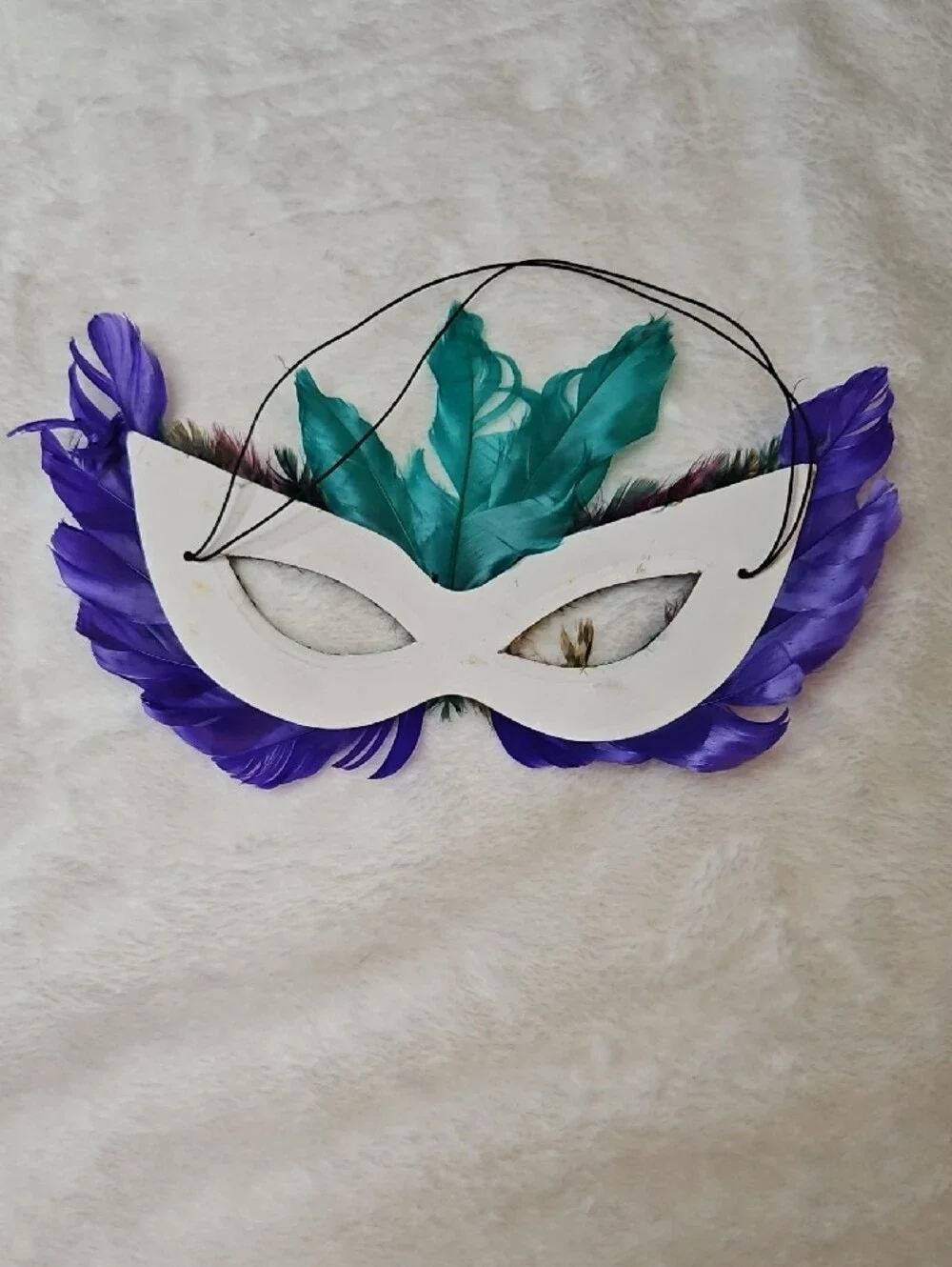 Ornate Mardi Gras Feather Masquerade Mask